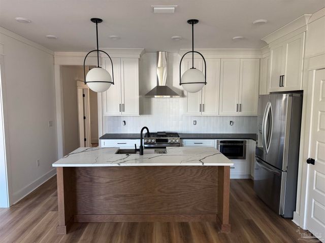 1212 N 6th Ave, Pensacola, FL 32503