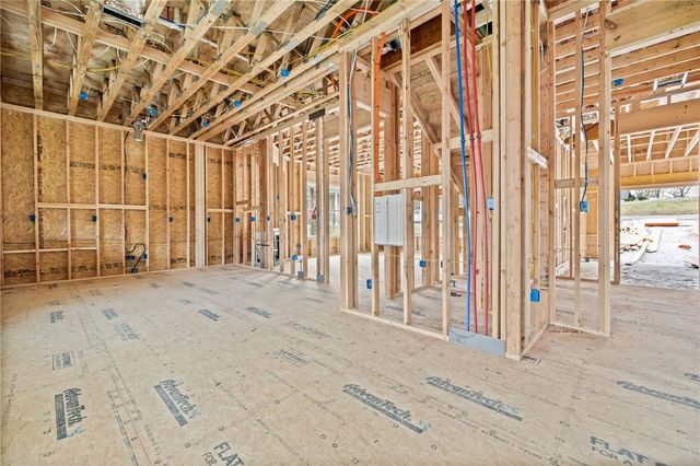 11 Slifer Lane, Bella Vista, AR 72714