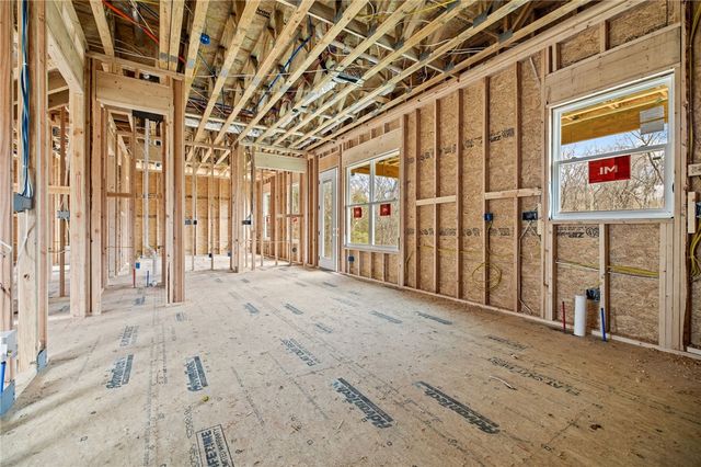 11 Slifer Lane, Bella Vista, AR 72714