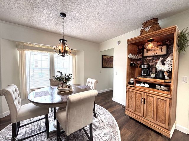 1229 Columbiana Lisbon Road 76, Columbiana, OH 44408