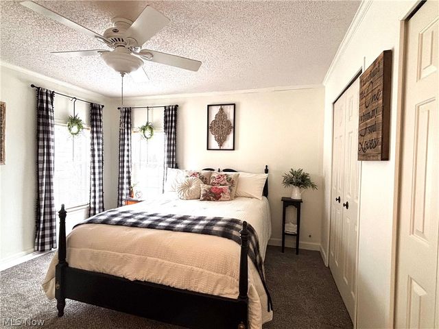 1229 Columbiana Lisbon Road 76, Columbiana, OH 44408