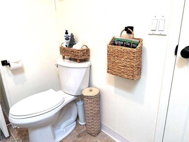 1229 Columbiana Lisbon Road 76, Columbiana, OH 44408