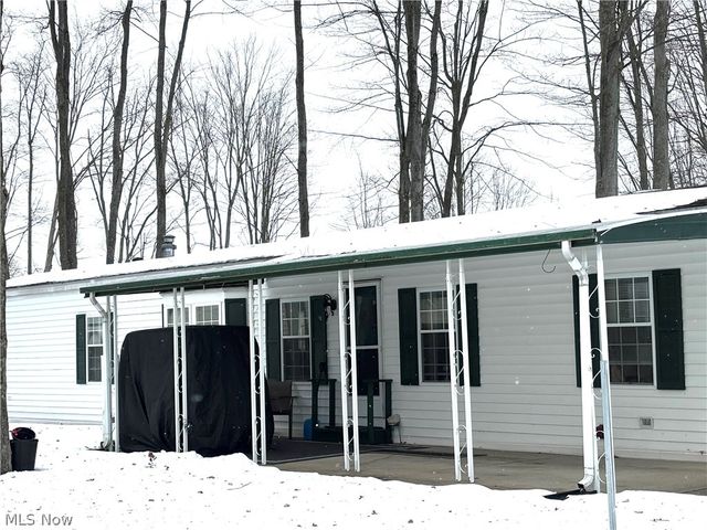 1229 Columbiana Lisbon Road 76, Columbiana, OH 44408