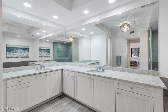 1035 3rd AVE S 305, Naples, FL 34102