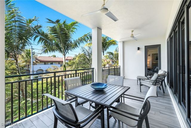 1035 3rd AVE S 305, Naples, FL 34102