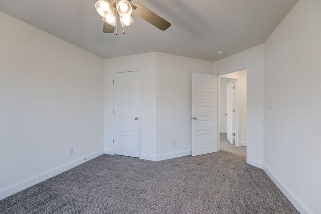1385 Harmon Ln, Clarksville, TN 37042