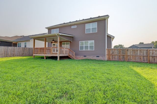1385 Harmon Ln, Clarksville, TN 37042