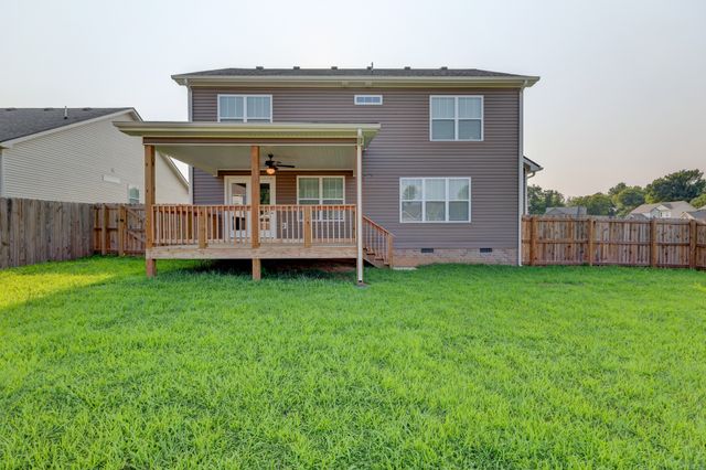 1385 Harmon Ln, Clarksville, TN 37042
