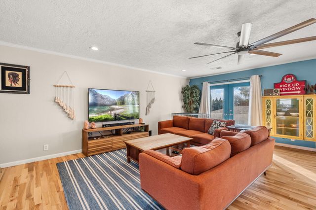 5345 Revi Don Drive NE, Albuquerque, NM 87111