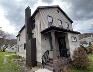 86 West 4th Street, Corning City, NY 14830