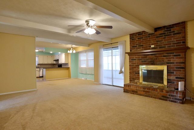 2759 W Buena Vista Street, Springfield, MO 65810