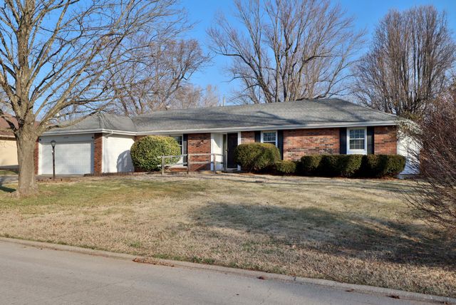 2759 W Buena Vista Street, Springfield, MO 65810
