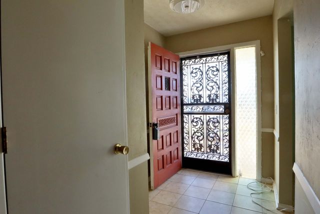 2759 W Buena Vista Street, Springfield, MO 65810