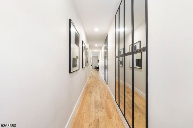 70 19th Ave, Newark City, NJ 07103