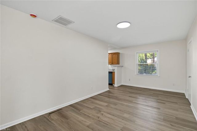 3213 Burnt Mill RD, Virginia Beach, VA 23452