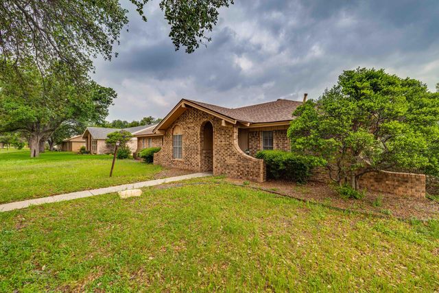 2814 Canyon Creek Drive, San Angelo, TX 76904