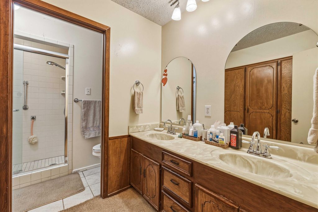 Image 12 of property listing at 2814 Canyon Creek Drive, San Angelo, TX 76904