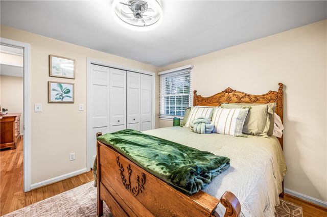 238 Meadowbrook Dr, New Wilmington Boro, PA 16142