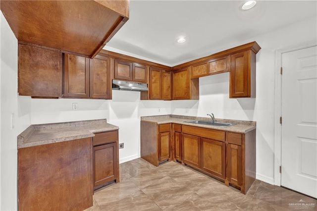 304 Santa Fe Street, Alton, TX 78753