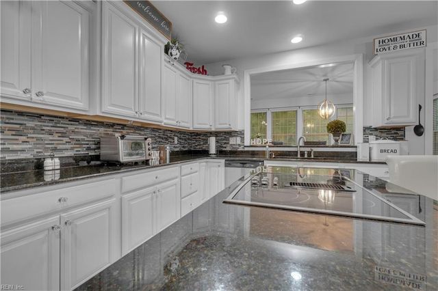 4000 Harvest Reach LN, Suffolk, VA 23434