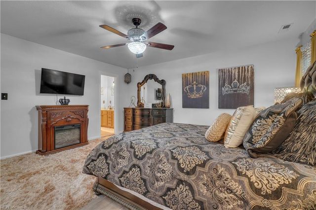 4000 Harvest Reach LN, Suffolk, VA 23434