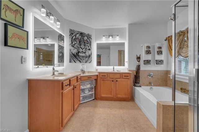 4000 Harvest Reach LN, Suffolk, VA 23434