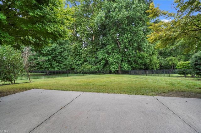 4000 Harvest Reach LN, Suffolk, VA 23434