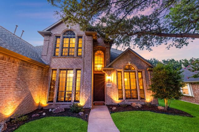 8444 Spectrum Drive, Mckinney, TX 75072