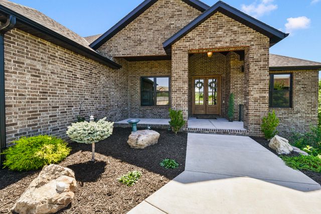 358 Thornbrooke Drive, Rogersville, MO 65742