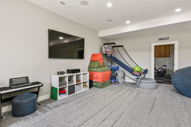 358 Thornbrooke Drive, Rogersville, MO 65742