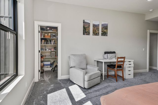 358 Thornbrooke Drive, Rogersville, MO 65742