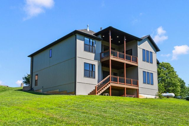 358 Thornbrooke Drive, Rogersville, MO 65742
