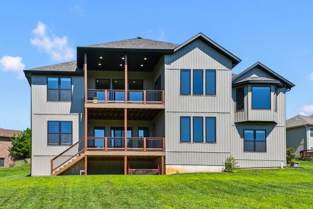 358 Thornbrooke Drive, Rogersville, MO 65742