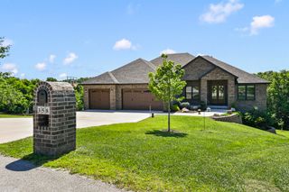 358 Thornbrooke Drive, Rogersville, MO 65742