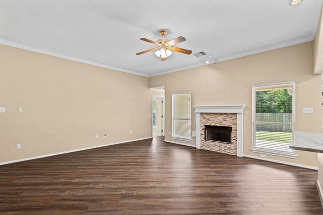 11819 Santa Fe Trail, Santa Fe, TX 77510