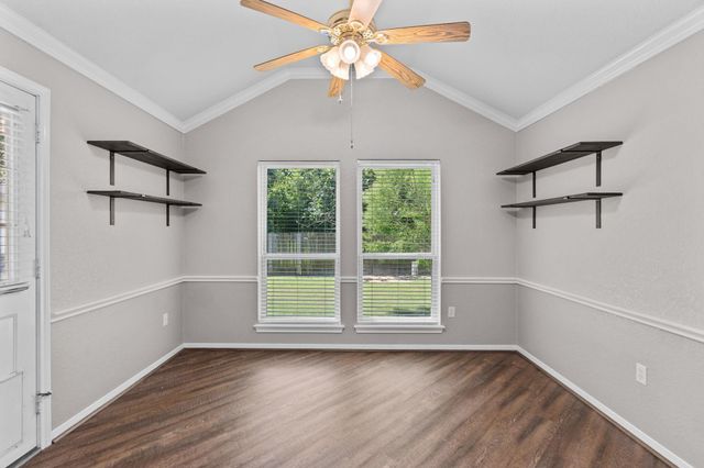 11819 Santa Fe Trail, Santa Fe, TX 77510