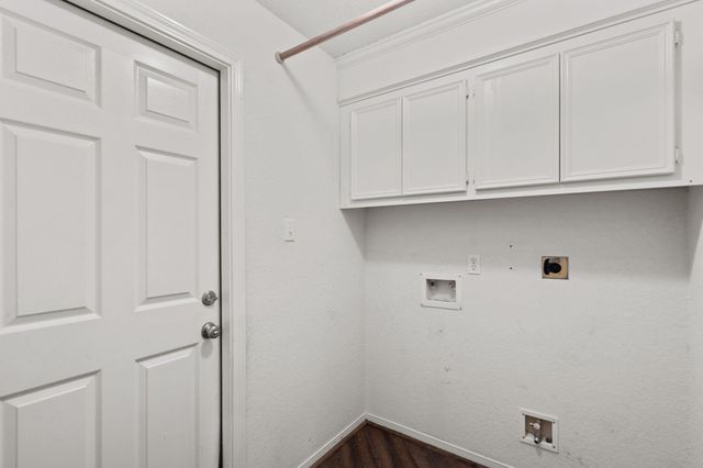 11819 Santa Fe Trail, Santa Fe, TX 77510