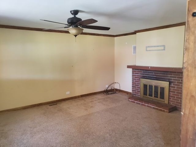 427 Justine Avenue, Bolingbrook, IL 60440