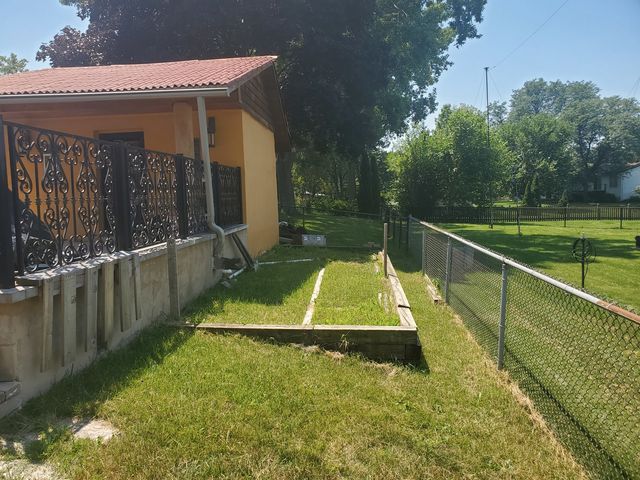 427 Justine Avenue, Bolingbrook, IL 60440
