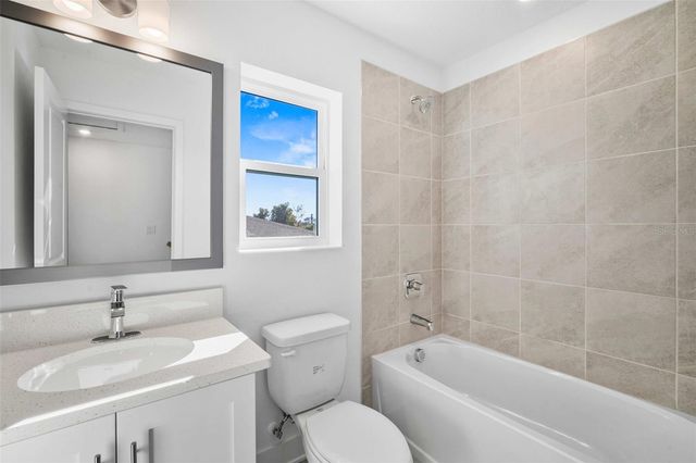 2711 W NORTH B STREET 1, Tampa, FL 33609