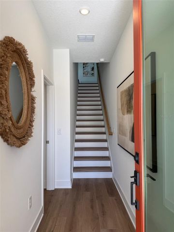 2711 W NORTH B STREET 1, Tampa, FL 33609