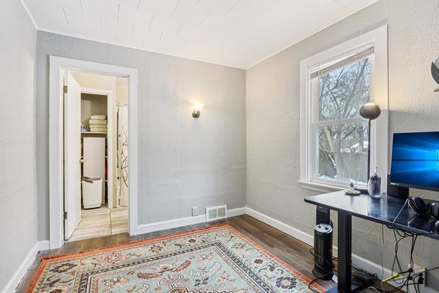 11471 W Leland Avenue, Beach Park, IL 60099