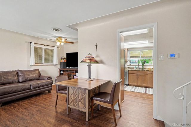 2567 S Uno Way, Denver, CO 80219