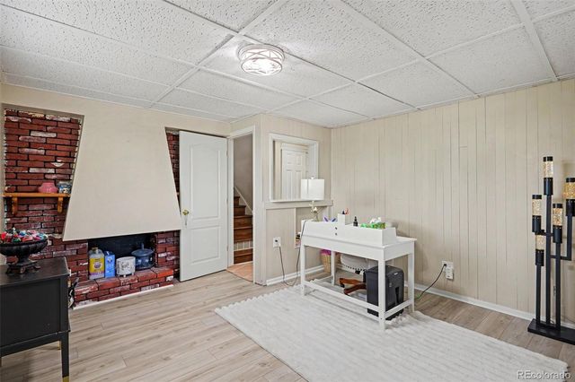 2567 S Uno Way, Denver, CO 80219
