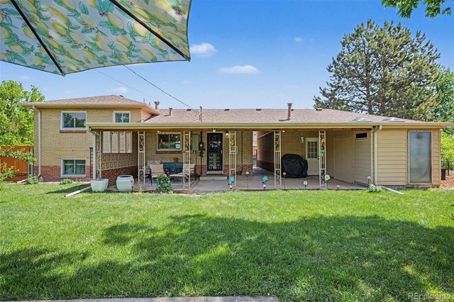 2567 S Uno Way, Denver, CO 80219