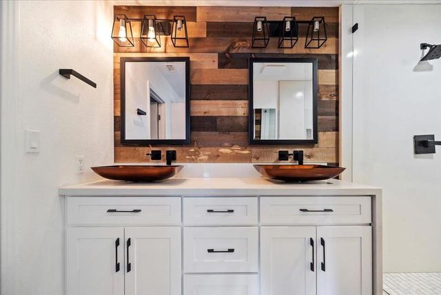 27282 Bernina Drive, Lake Arrowhead, CA 92352