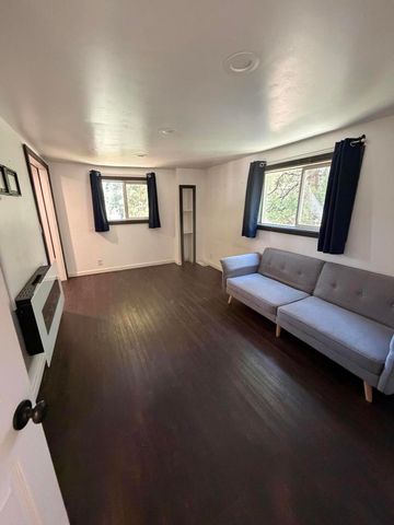 27282 Bernina Drive, Lake Arrowhead, CA 92352