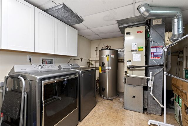 689 Chipplegate Drive, Centerville, OH 45459