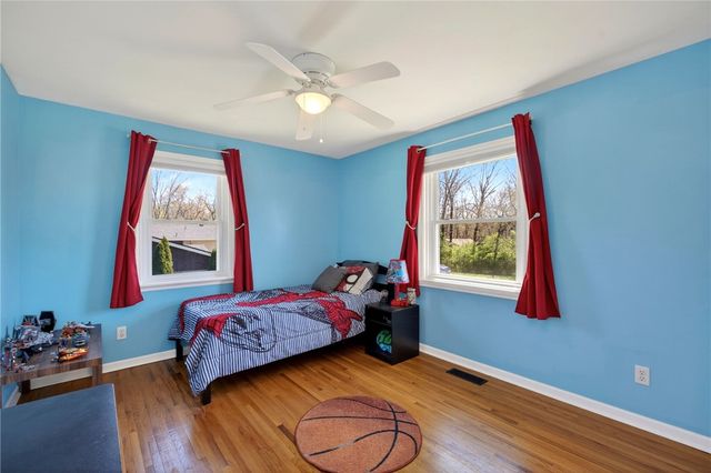 689 Chipplegate Drive, Centerville, OH 45459