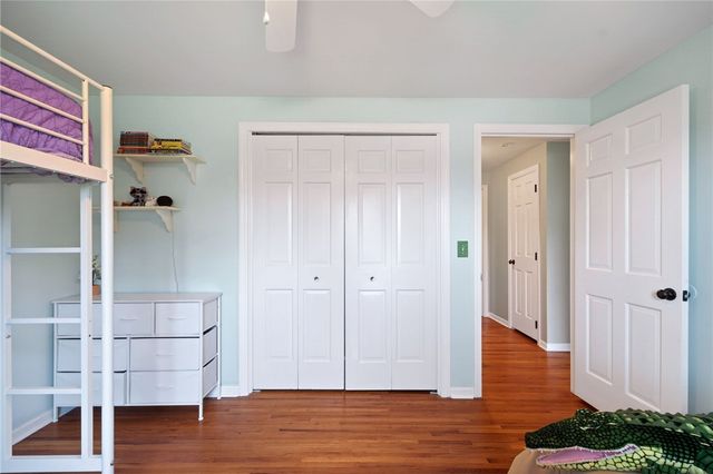 689 Chipplegate Drive, Centerville, OH 45459